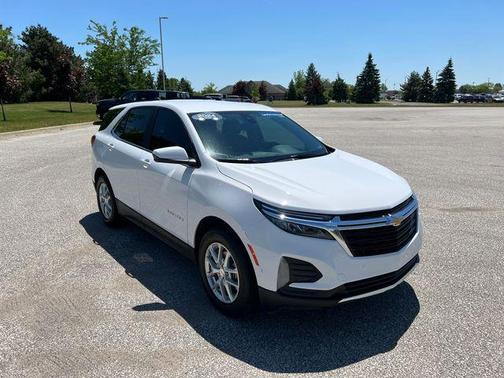 Summit White 2024 Chevrolet Equinox LT