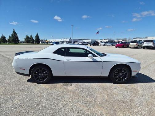 White Knuckle Clearcoat 2022 Dodge Challenger GT