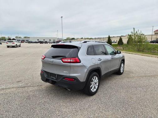 Billet Silver Metallic Clearcoat 2017 Jeep Cherokee Latitude