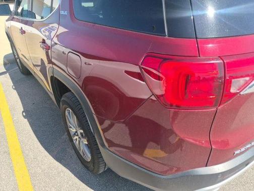 Crimson Red Tintcoat 2018 GMC Acadia SLE-2