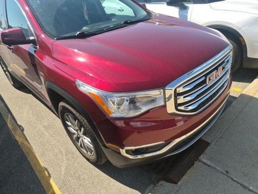 Crimson Red Tintcoat 2018 GMC Acadia SLE-2
