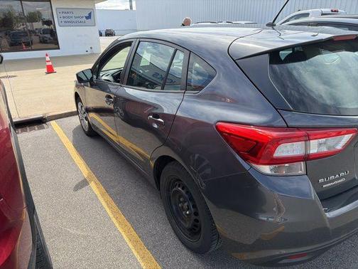 Magnetite Gray Metallic 2019 Subaru Impreza 2.0i
