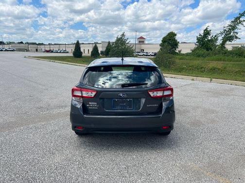 Magnetite Gray Metallic 2019 Subaru Impreza 2.0i
