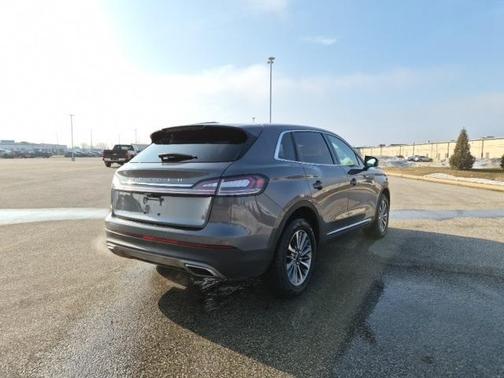 2023 Lincoln Nautilus Standard