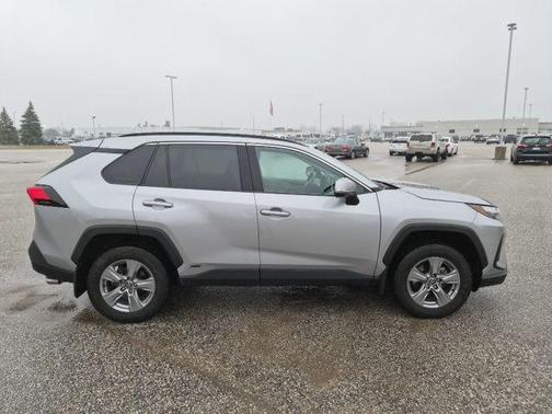 2023 Toyota RAV4 Hybrid XLE