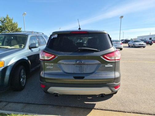Midnight Black 2016 Ford Escape SE