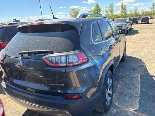 Granite Crystal Clearcoat Metallic 2019 Jeep Cherokee Limited