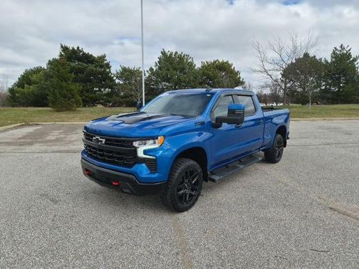 Glacier Blue Metallic 2024 Chevrolet Silverado 1500 LT Trail Boss