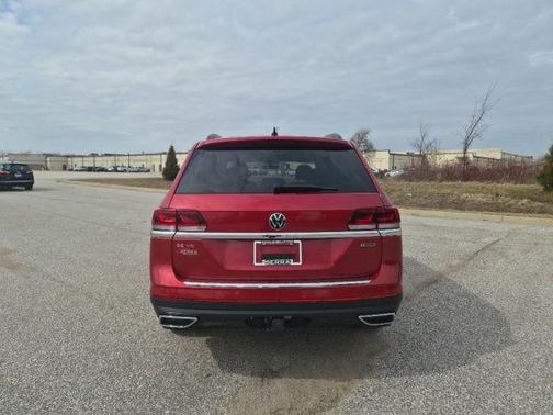 2022 Volkswagen Atlas 3.6L SE w/Technology