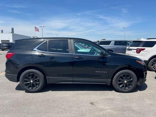 Mosaic Black Metallic 2021 Chevrolet Equinox 1LT