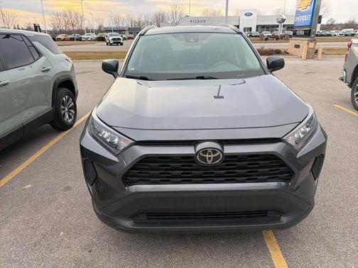 2019 Toyota RAV4 LE