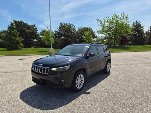 Diamond Black 2022 Jeep Cherokee Latitude Lux