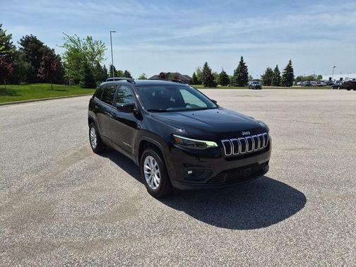 Diamond Black 2022 Jeep Cherokee Latitude Lux