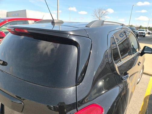 Mosaic Black Metallic 2019 Chevrolet Trax LT