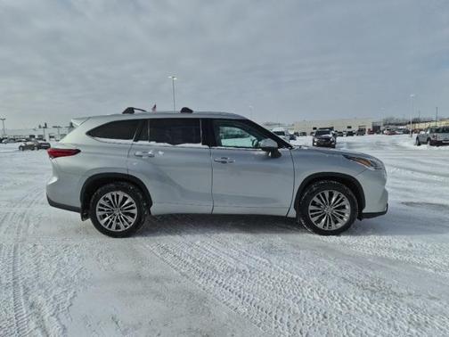 2020 Toyota Highlander Platinum