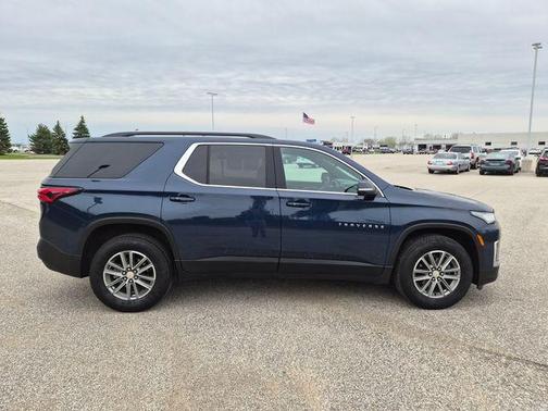 Northsky Blue Metallic 2023 Chevrolet Traverse LT Cloth