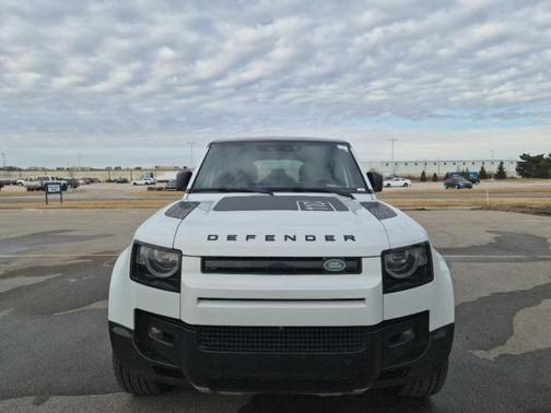 2023 Land Rover Defender 110 V8