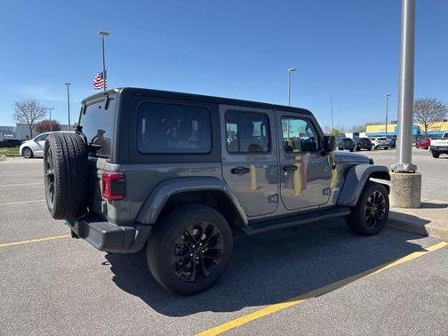 Sting Gray Clearcoat 2023 Jeep Wrangler 4xe Sahara