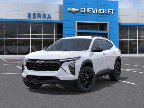 Summit White 2026 Chevrolet Trax LT