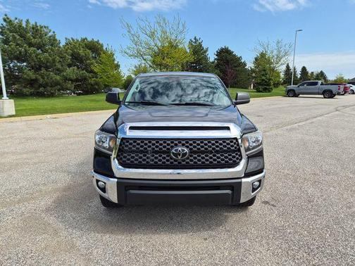Midnight Black Metallic 2020 Toyota Tundra SR5