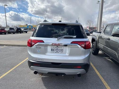 2019 GMC Acadia SLE-2
