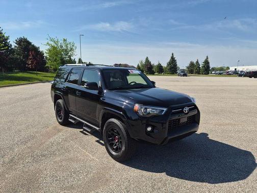 Midnight Black Metallic 2024 Toyota 4Runner SR5 Premium