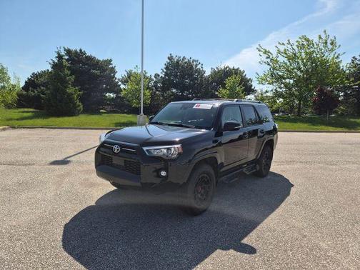 Midnight Black Metallic 2024 Toyota 4Runner SR5 Premium