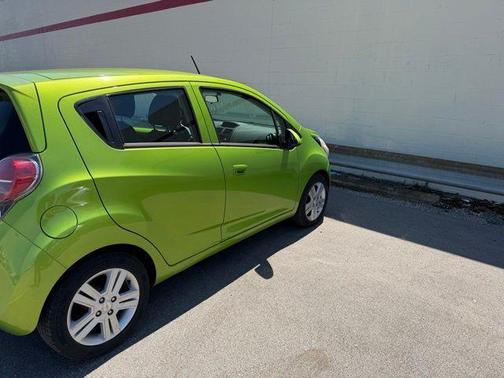 Lime 2014 Chevrolet Spark LS