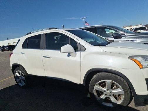 White Pearl Tri-Coat 2015 Chevrolet Trax LTZ