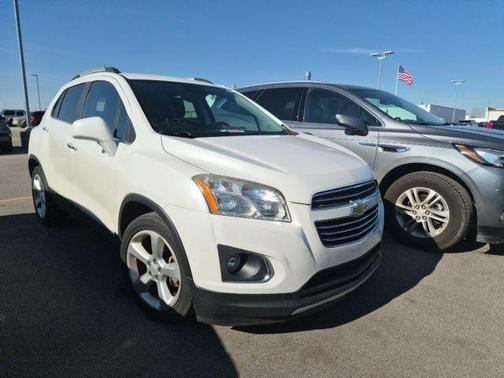 White Pearl Tri-Coat 2015 Chevrolet Trax LTZ