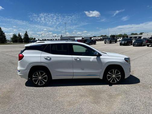 Summit White 2018 GMC Terrain Denali
