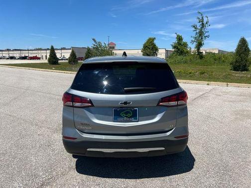 Sterling Gray Metallic 2024 Chevrolet Equinox LT