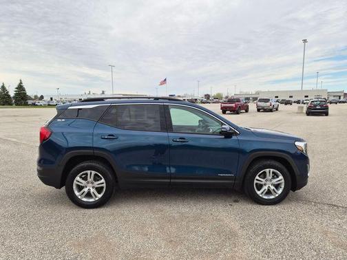 Blue Emerald Metallic 2020 GMC Terrain SLE