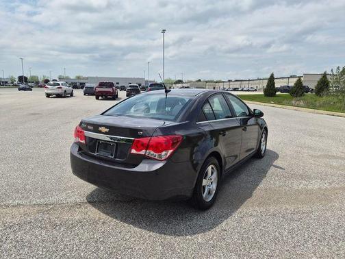 Tungsten Metallic 2014 Chevrolet Cruze 1LT