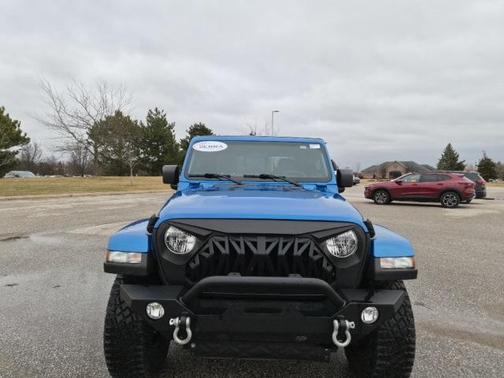 2023 Jeep Gladiator Sport