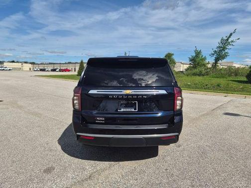 Midnight Blue Metallic 2022 Chevrolet Suburban High Country