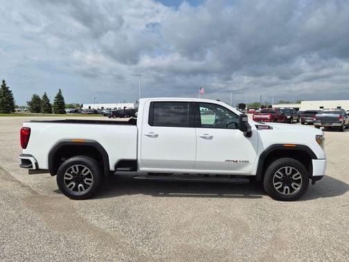 Summit White 2020 GMC Sierra 2500 AT4