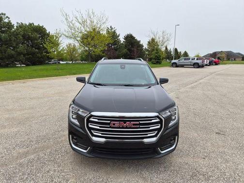 Ebony Twilight Metallic 2022 GMC Terrain SLT