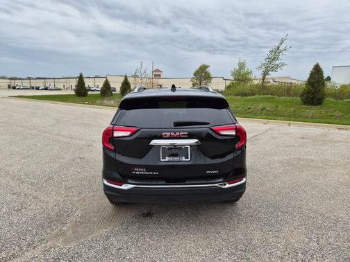 Ebony Twilight Metallic 2022 GMC Terrain SLT