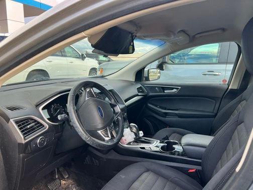 Silver 2018 Ford Edge SEL