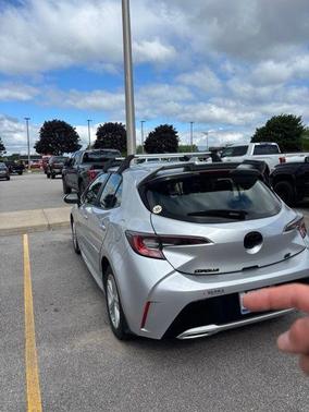 Classic Silver Metallic 2022 Toyota Corolla Hatchback SE