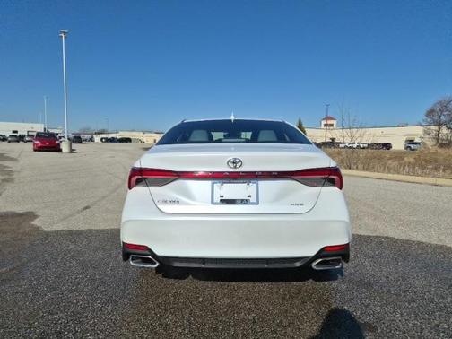 2020 Toyota Avalon XLE