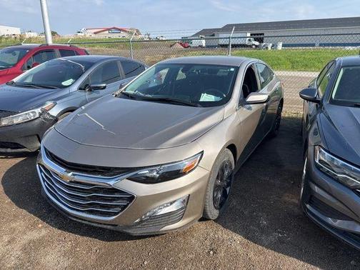 Mineral Gray Metallic 2022 Chevrolet Malibu LT