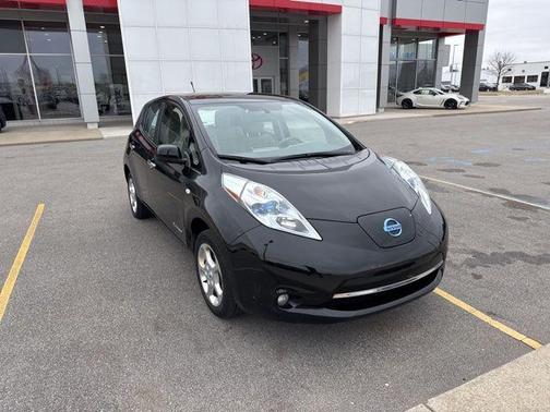 Super Black 2011 Nissan Leaf SL