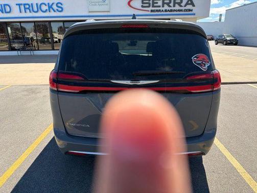 Ceramic Gray Clearcoat 2022 Chrysler Pacifica Touring-L