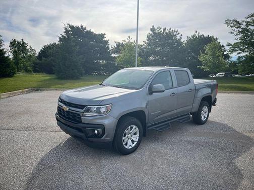 Satin Steel Metallic 2022 Chevrolet Colorado LT