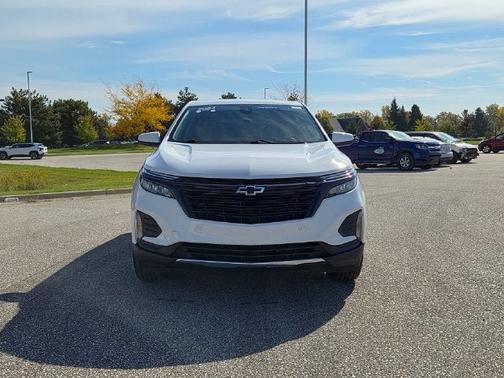 Summit White 2024 Chevrolet Equinox LT