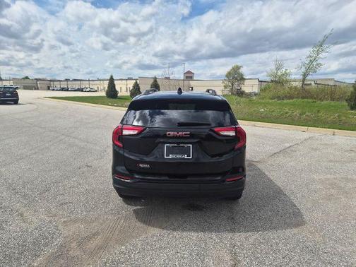 Ebony Twilight Metallic 2023 GMC Terrain SLT