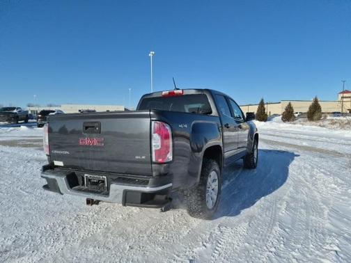 2016 GMC Canyon SLE