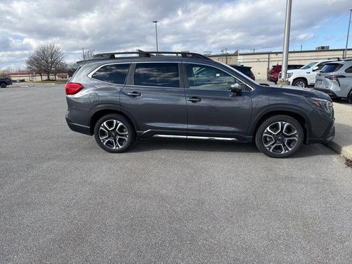 Magnetite Gray Metallic 2023 Subaru Ascent Limited 8-Passenger